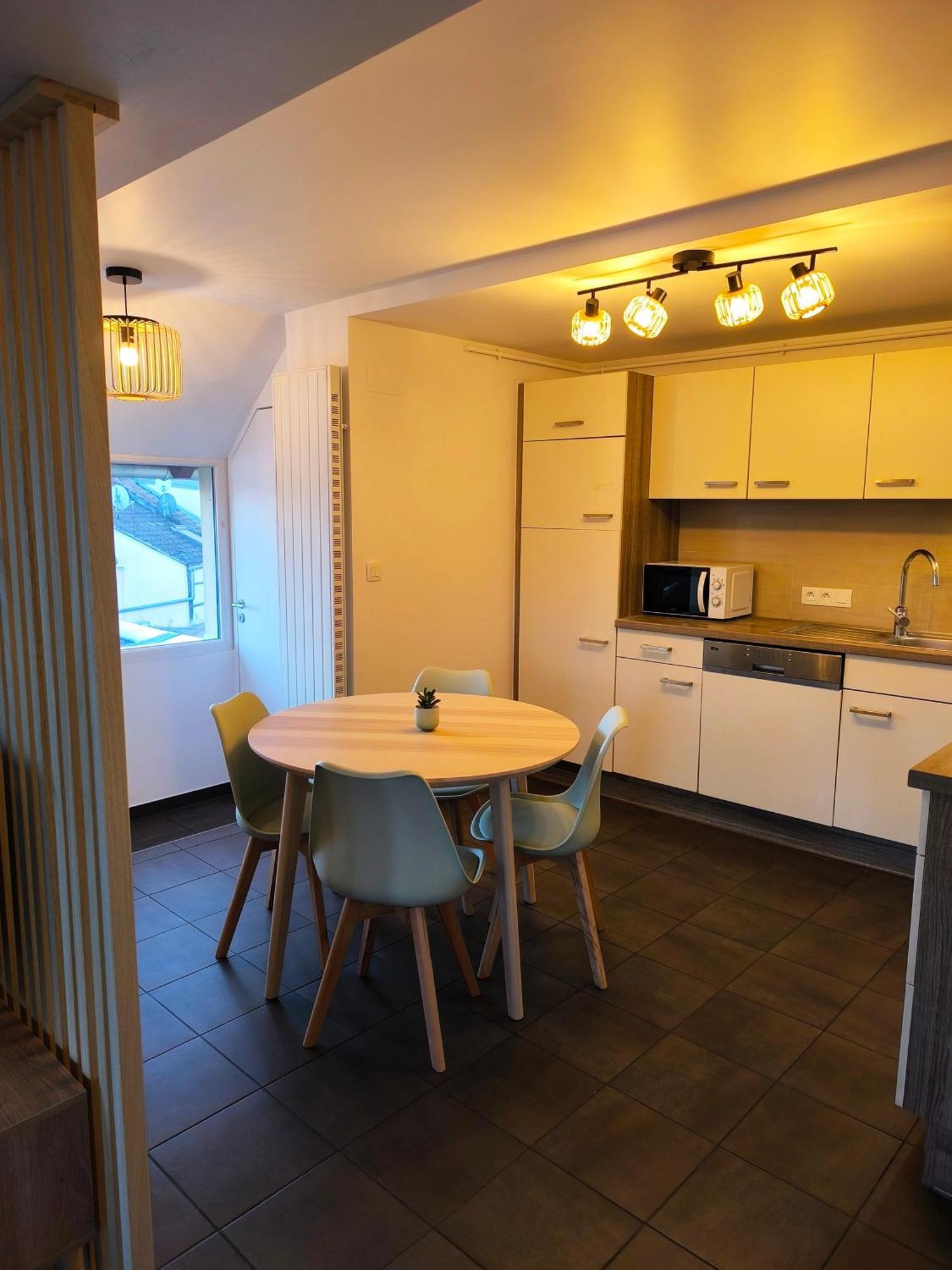 Duplex Moderne A 10 Minutes De Colmar Appartement Wintzenheim Buitenkant foto