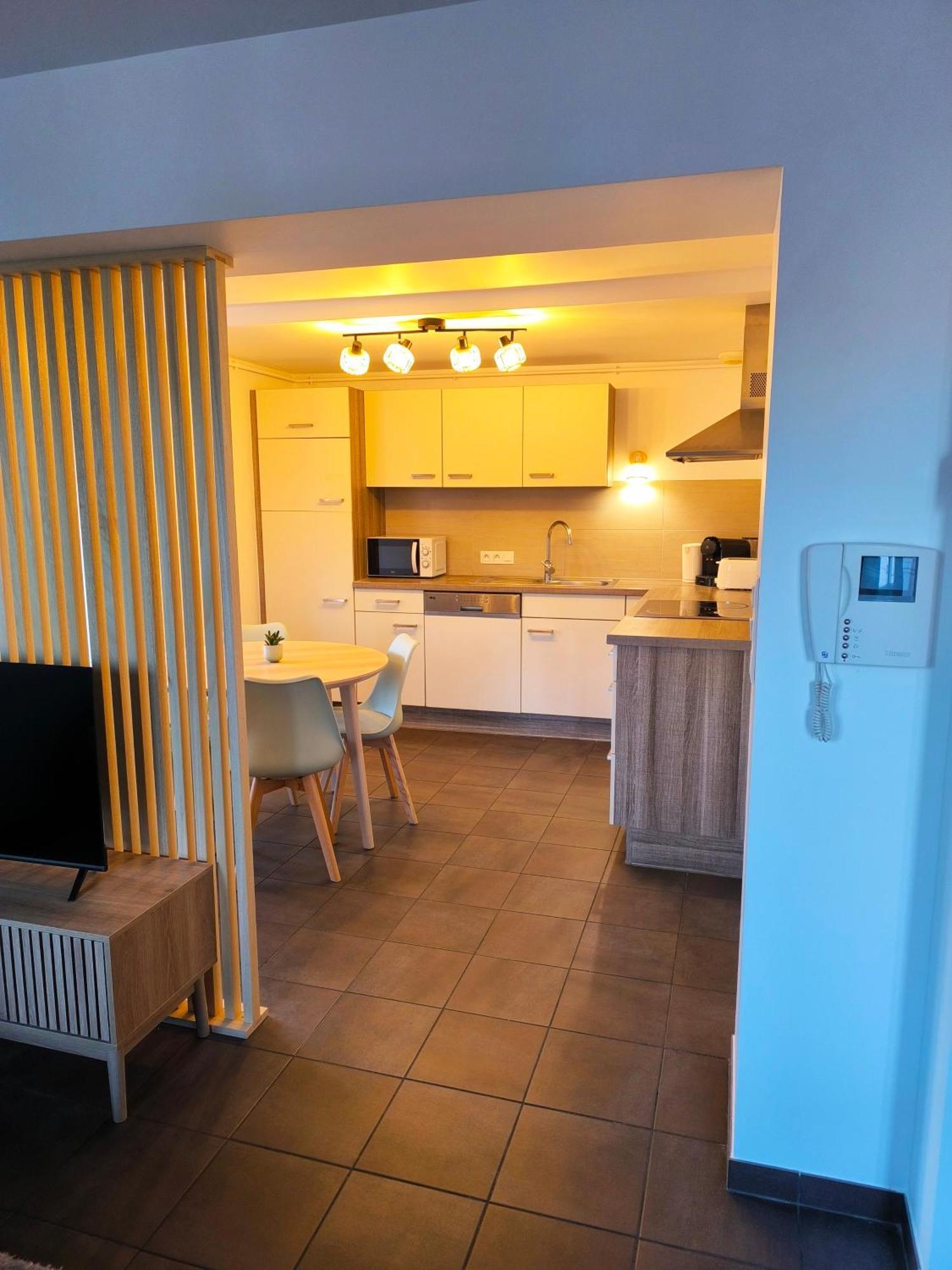 Duplex Moderne A 10 Minutes De Colmar Appartement Wintzenheim Buitenkant foto